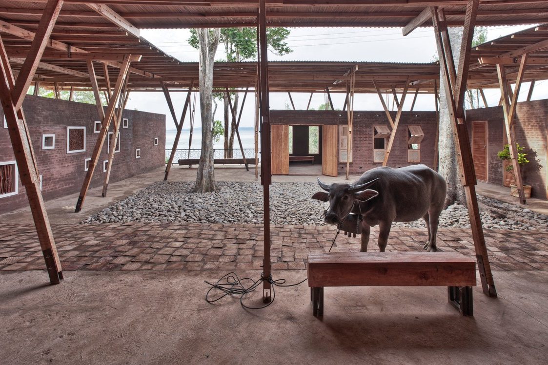 Cassia Co-op Training Centre with burnt clay bricks; Brick Award Nominee 2014; TYIN tegnesture Architects; Photo: Paso Aalto