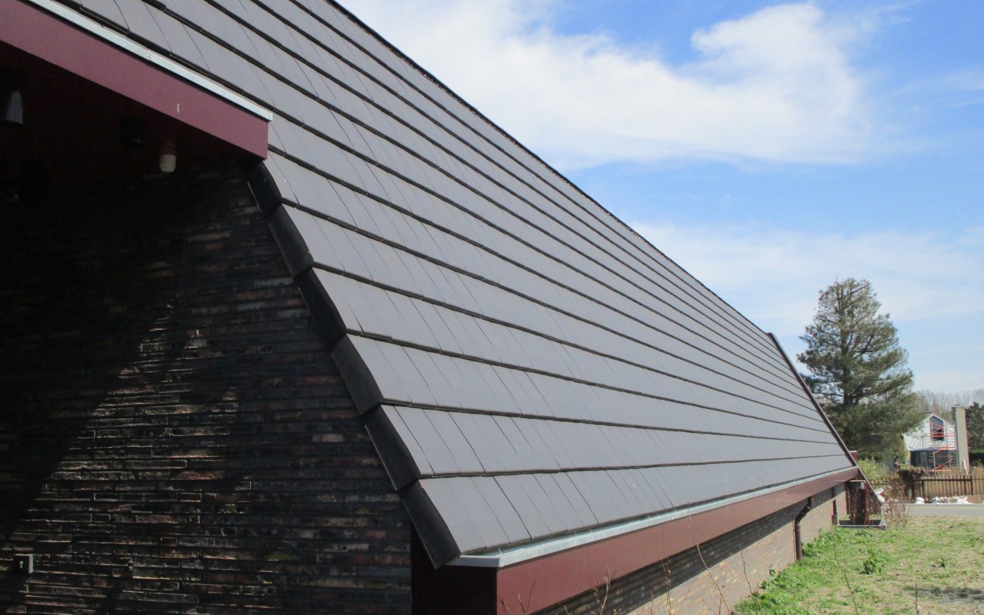 Actua 10 LT Leikleur Antraciet Mat Engobe 703 | New Construction Jack’s Casino | Geesterweg, Akersloot | Contractor: Paul Stam Bouw, Uitgeest | Completion Date: 2018-08-01