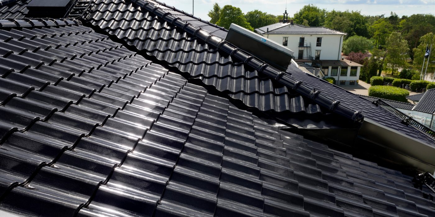 SPA in Ystad, Roof, Madura Black Glased 738