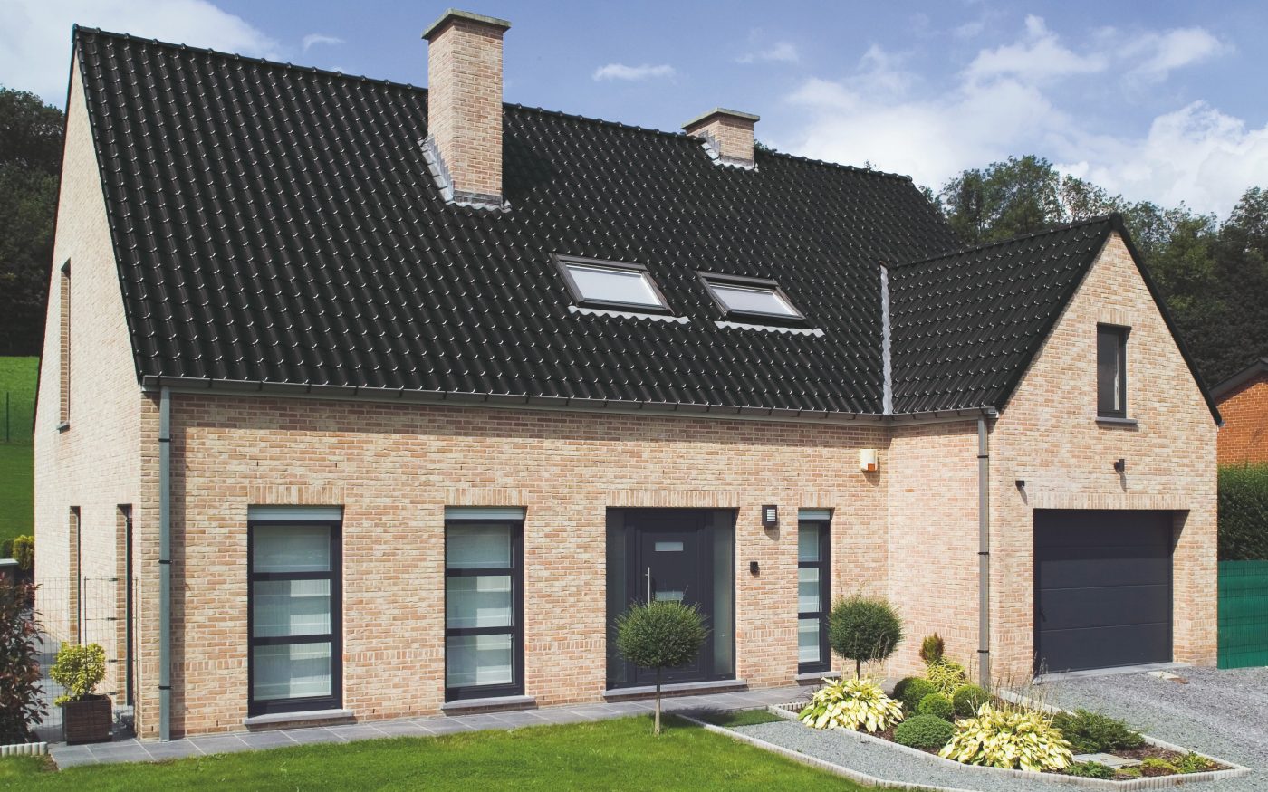 New construction single family in Mainvault