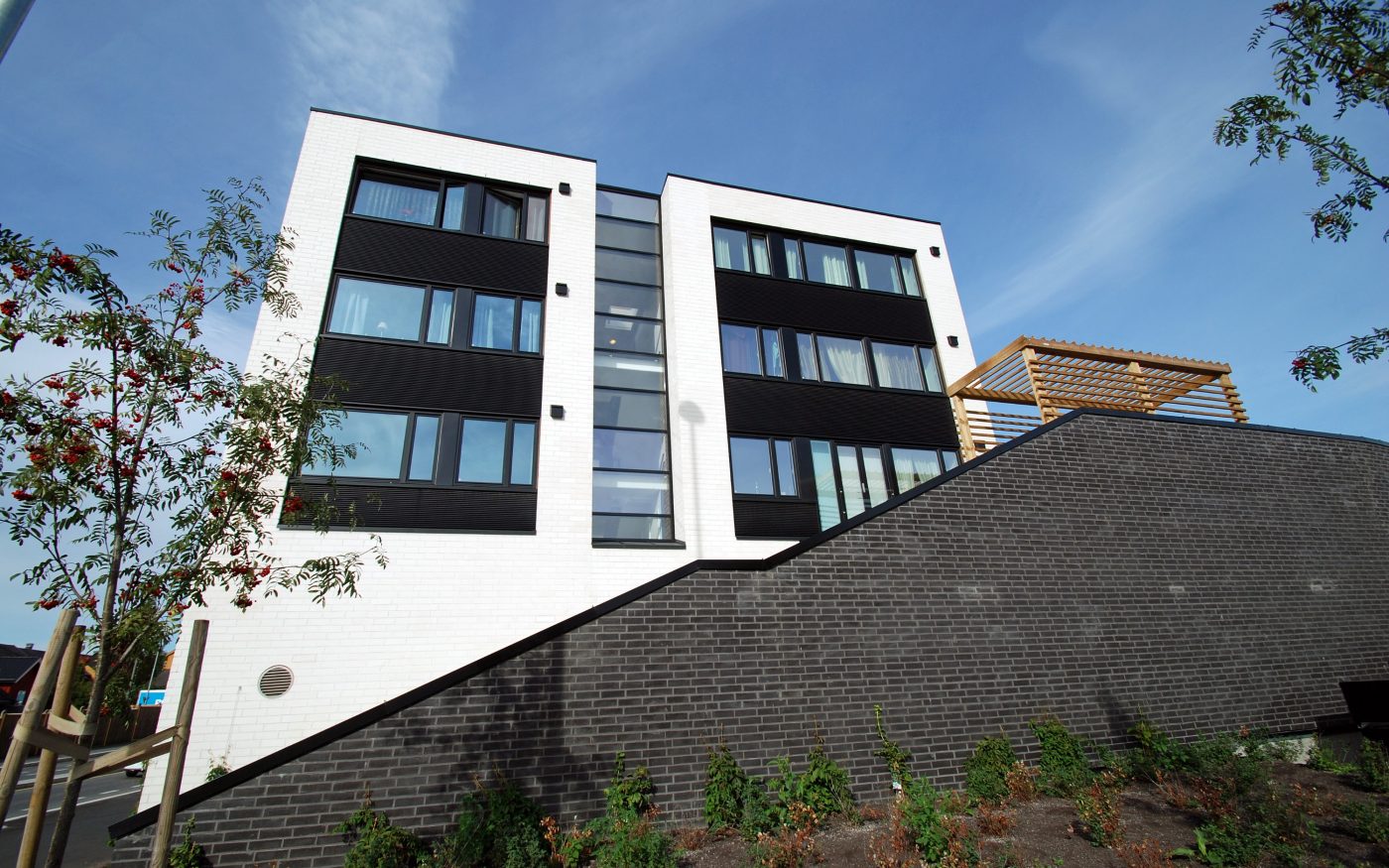 Referance project Saga Terrasse brick Tuohi