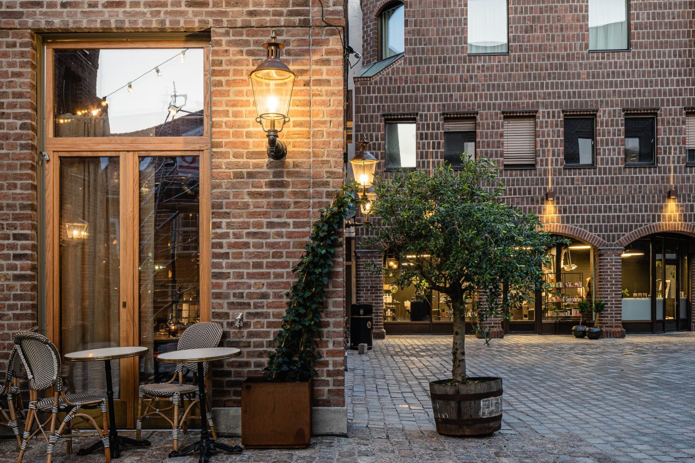 Teglstein: Pagus Grijs Zwart - Milano - Blauwrood - Veldbrand Exteriur | Nygaardsplassen