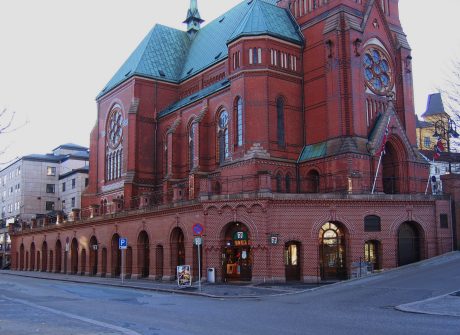 Trefoldighetskirken, Arendal