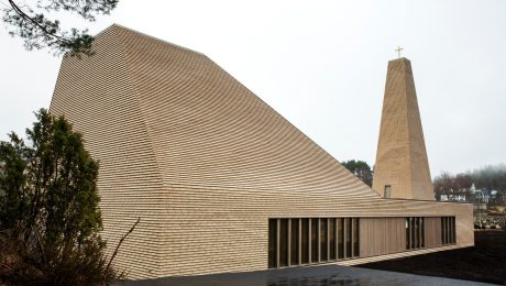Bekledningstegl: URBAN Frederiksberg | Vennesla Kirke, Norge