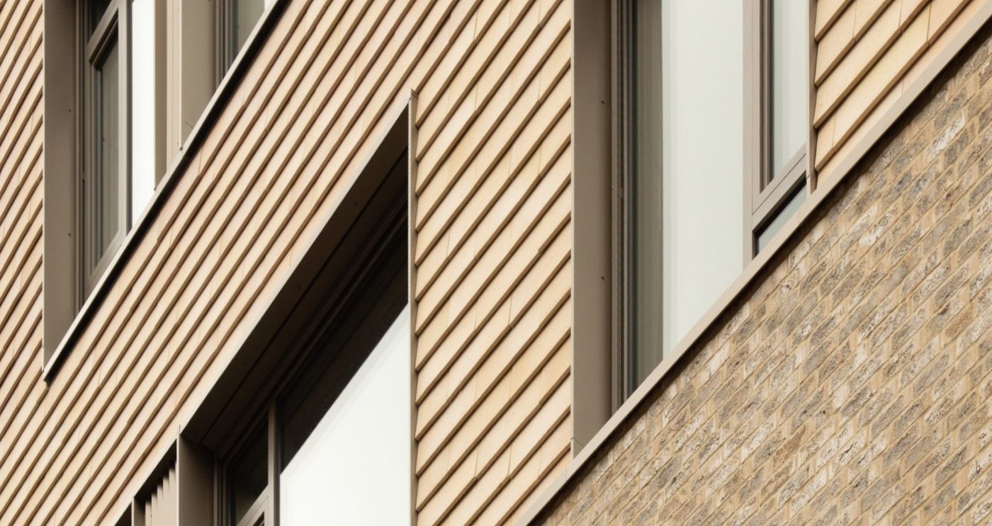Brick: Blauwrood genuanceerd - Marziale - Facade cladding: Arena Sandstone - Arena Calypso | Drammen Helsepark, Norway