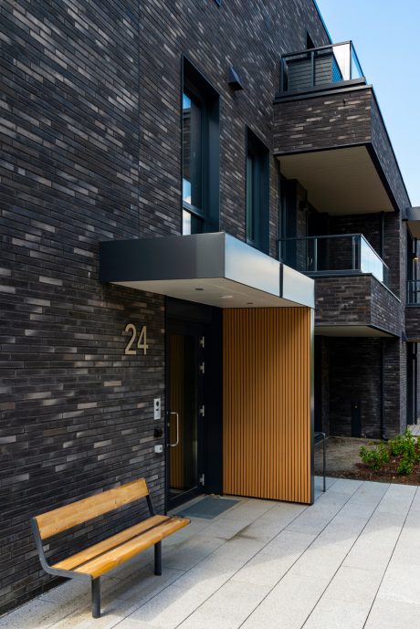 Brick: Linneaus Grafiet Zwart | Veritas Have, Norway