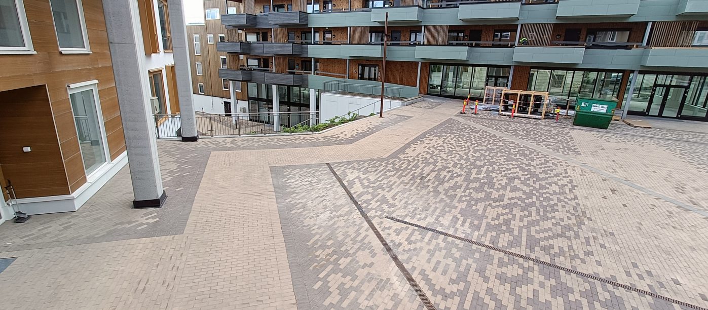 Pavers: Sienna - Mastiek | Grandkvartalet, Norway