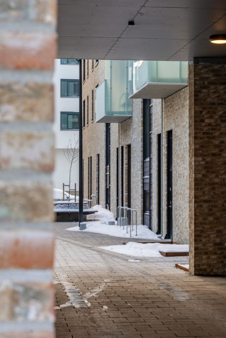 Teglstein - Bronsgroen - Promenade Lillestrøm, Norge