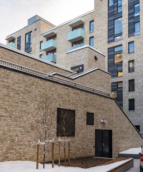 Teglstein - Bronsgroen - Promenade Lillestrøm, Norge