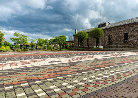 Bekledningstegl: Norten - Bretagne - Argenti - Fico Wasserstrich - Bruno - Paviona - Nero Wasserstrich | Ålgård Sentrum, Gjesdal