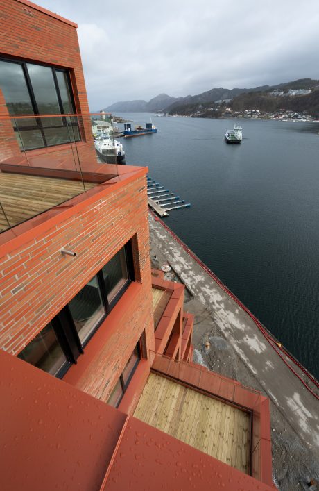 Teglstein: Elignia Robinia (Linnaeus Robinia) | Ankeret, Havneparken i Sandnes