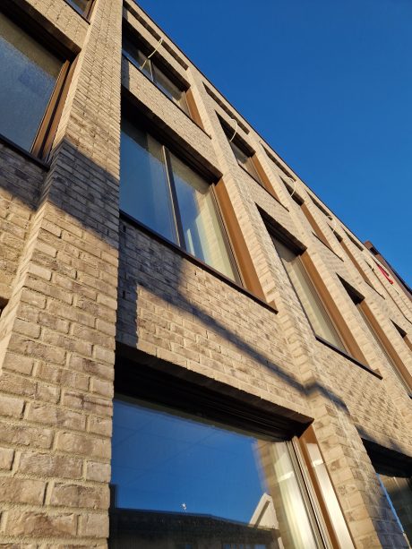 Bricks: EW2294 Terracotta Coal - EW2284 Terracotta - Grijs Gesinterd - EW0112 Brun Valmue - Bronsgroen - Morado | Kvartal 273, Norway