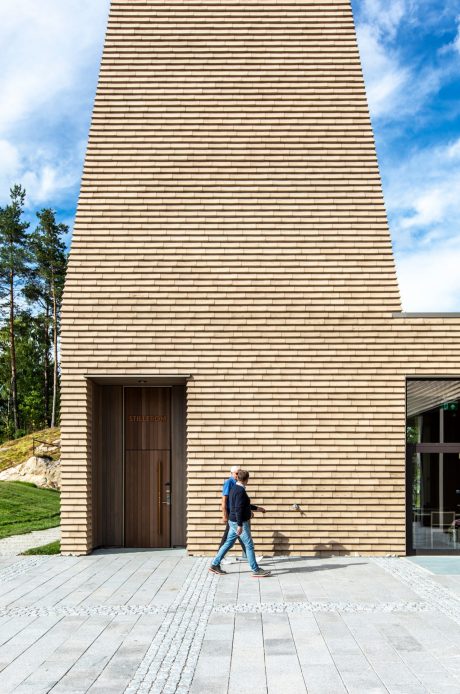 Bekledningstegl: URBAN Frederiksberg | Vennesla Kirke, Norge