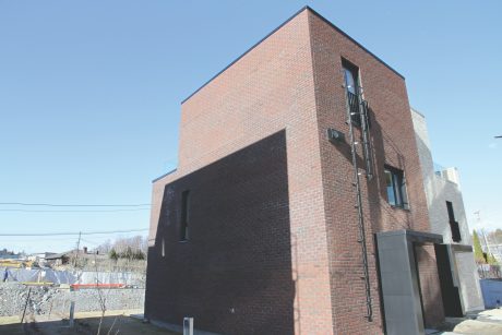 Brick: Out Laethem - Blauwrood genuanceerd | Storebukta og Veslebukta, Norway