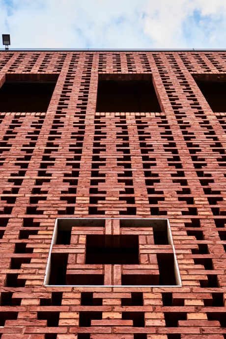 Teglstein: Iltarusko Retro | Studentersamfundet, Trondheim