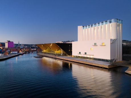 Teglstein: Tuohi | Kornsiloen, Kristiansand