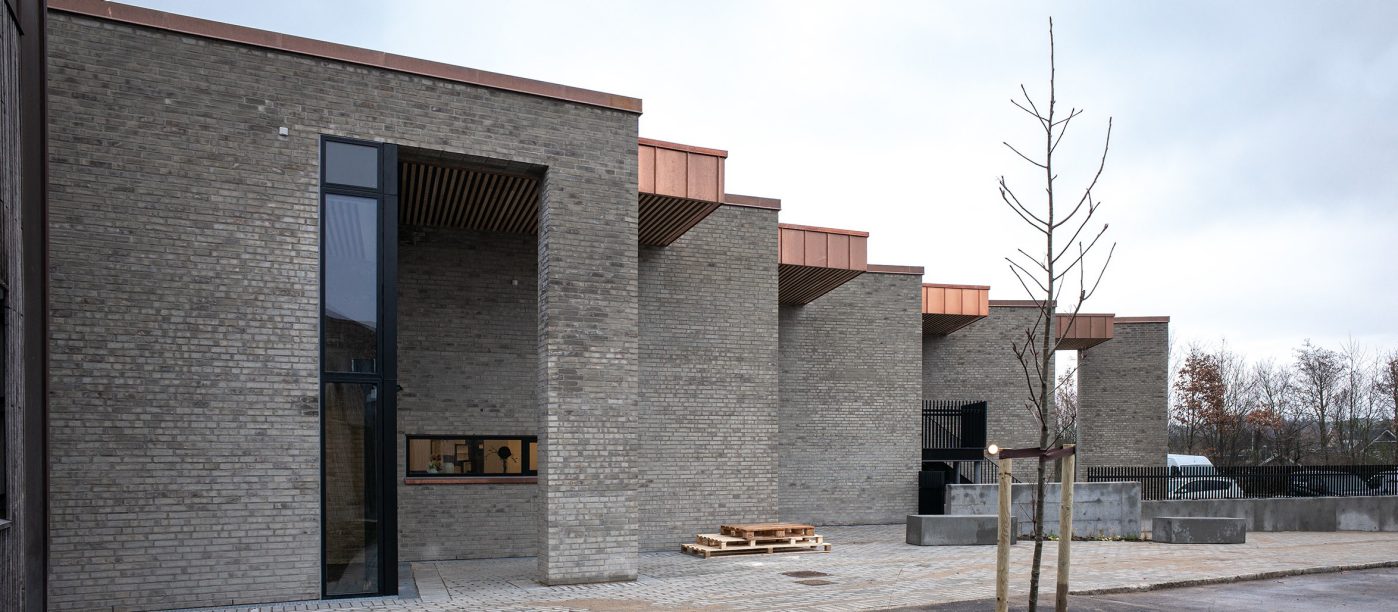 Grey bricks, hospital, clinics, healthcare