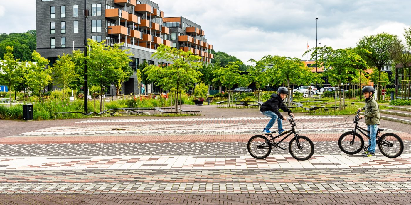 Bekledningstegl: Norten - Bretagne - Argenti - Fico Wasserstrich - Bruno - Paviona - Nero Wasserstrich | Ålgård Sentrum, Gjesdal