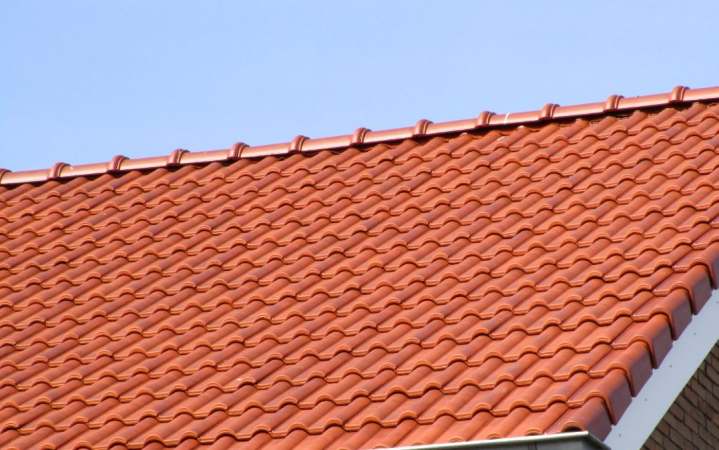 Modula Gewolkt Engobe 875 | New Roof Half - Open and Enclosed Houses | Bestevaer en Prinses Irenestraat, Huizen | Contractor: Mens, Zeist | Client: Alliantie, Huizen | Completion Date: 2014-01-01