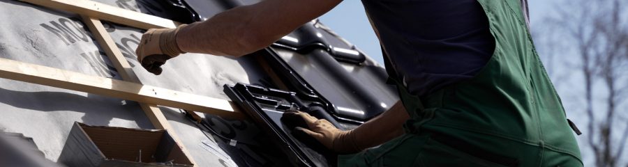 Architect: EVE Architecten, Nijverdal. Client: Homeowner. Roofer: Dapan, Malden. Installer: Hans Hoogveld Elektra, Gendt. Roofsystem: Wevolt Solar Rooftile. Detached villa with Wevolt Solar Rooftiles | Welleveld, Duiven