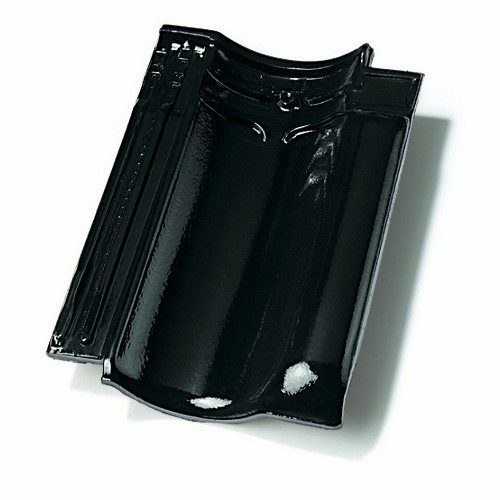 Single product shot of a Vlaamse Pan 401 Zwart Geglazuurd roof tile